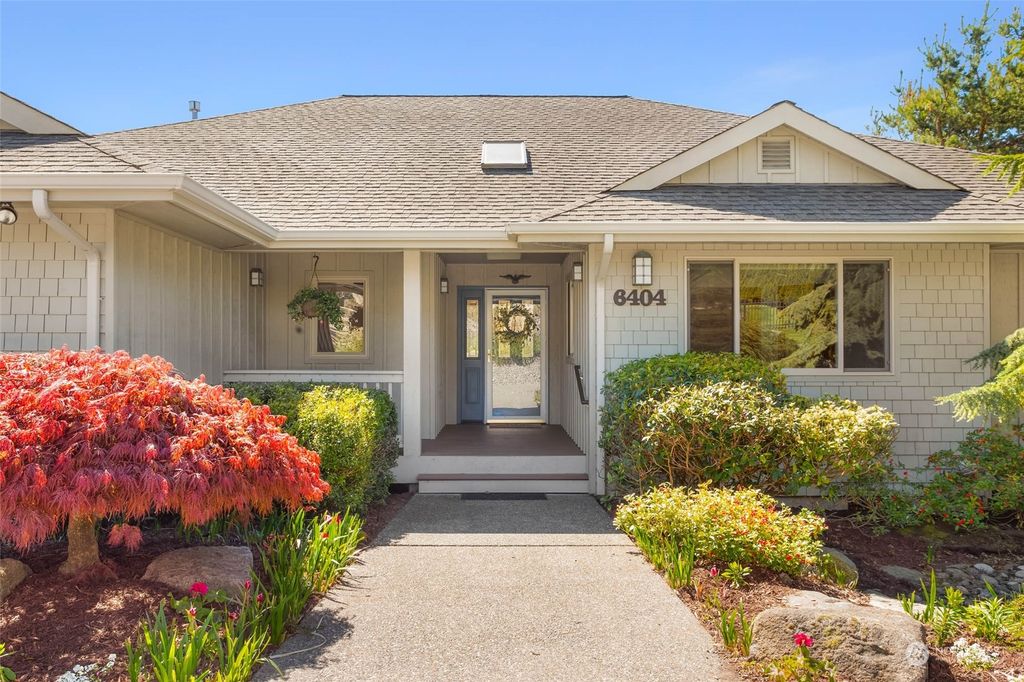 Photo of 6404 Warren Street, Anacortes, WA 98221 (MLS # 2225792)