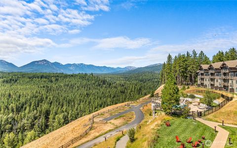 Photo of 3600 Suncadia Trail #4049, Cle Elum, WA 98922 (MLS # 2347503)