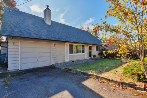 Photo of 175 S 3723, SeaTac, WA 98188 (MLS # 2595389)