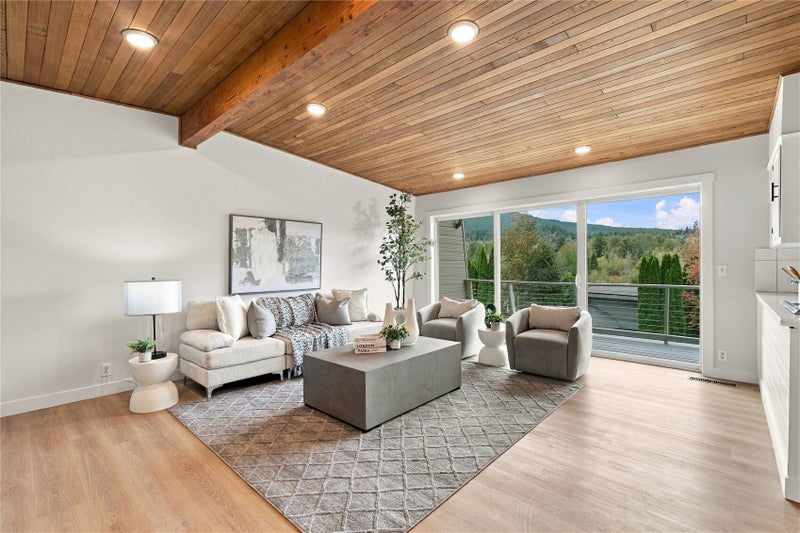 212 Friday Creek Road
