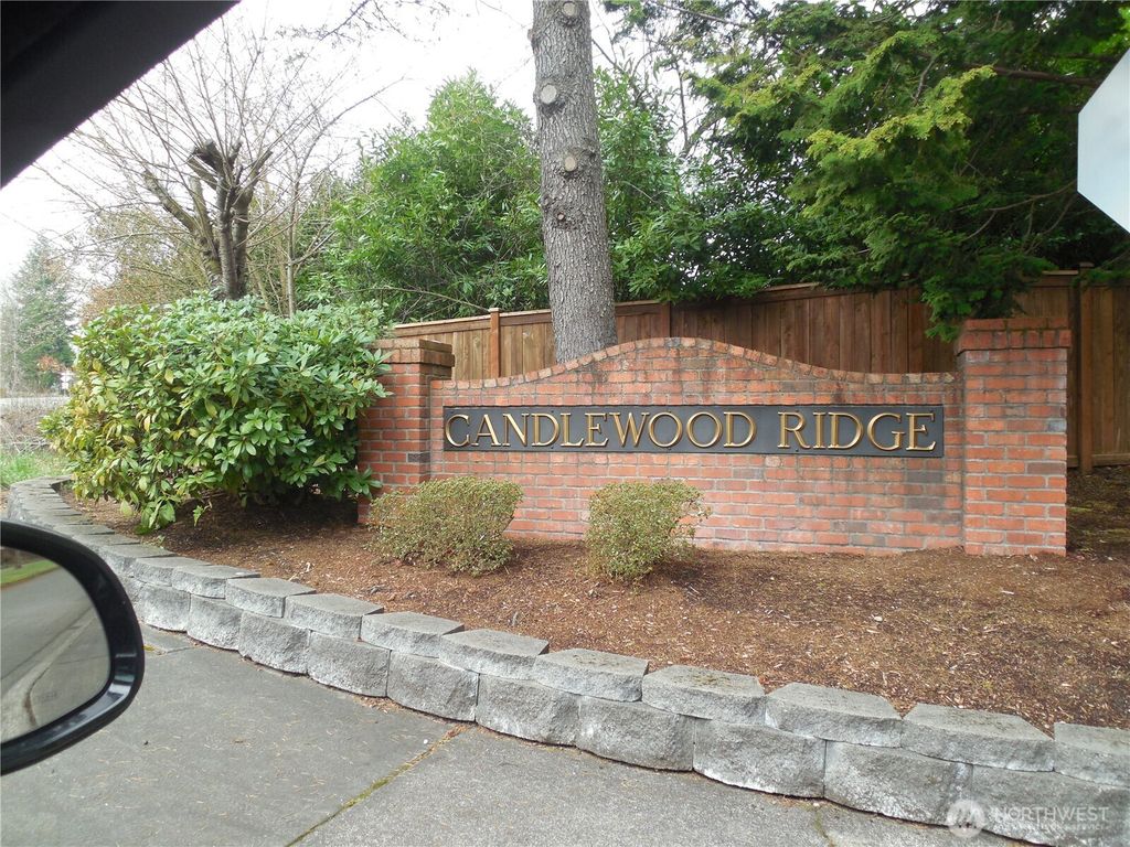 Photo of 15406 SE 176th Place, Renton, WA 98058 (MLS # 2369820)