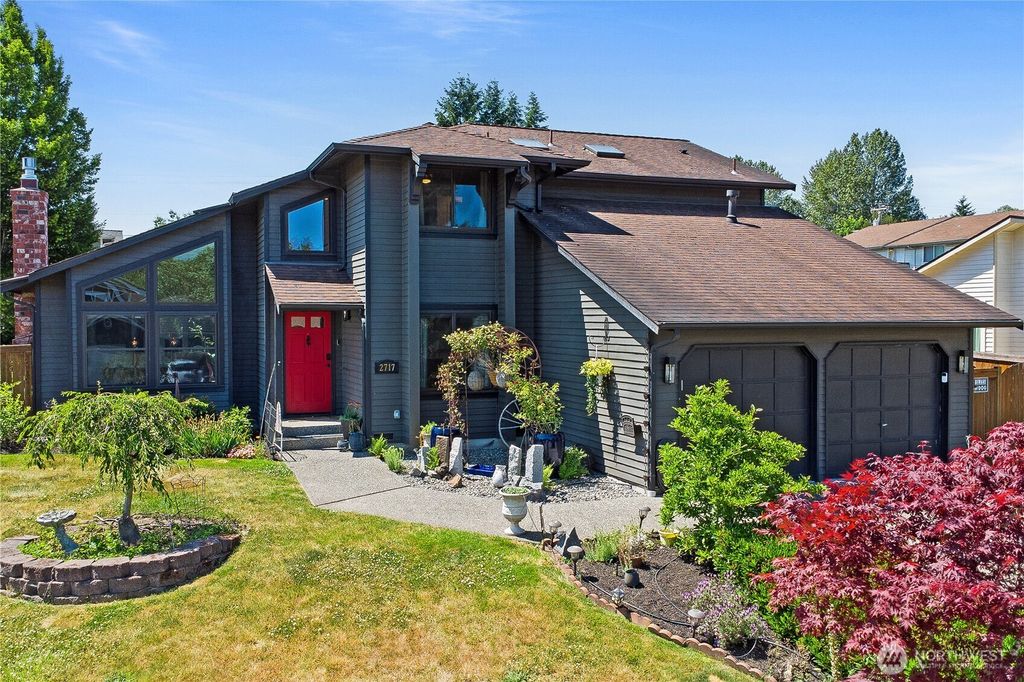 Photo of 2717 210th Street SW, Lynnwood, WA 98036 (MLS # 2395868)