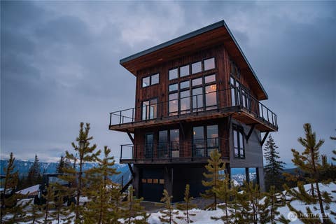 Photo of 2 Coulter Creek Road, Lake Wenatchee, WA 98826 (MLS # 2541995)