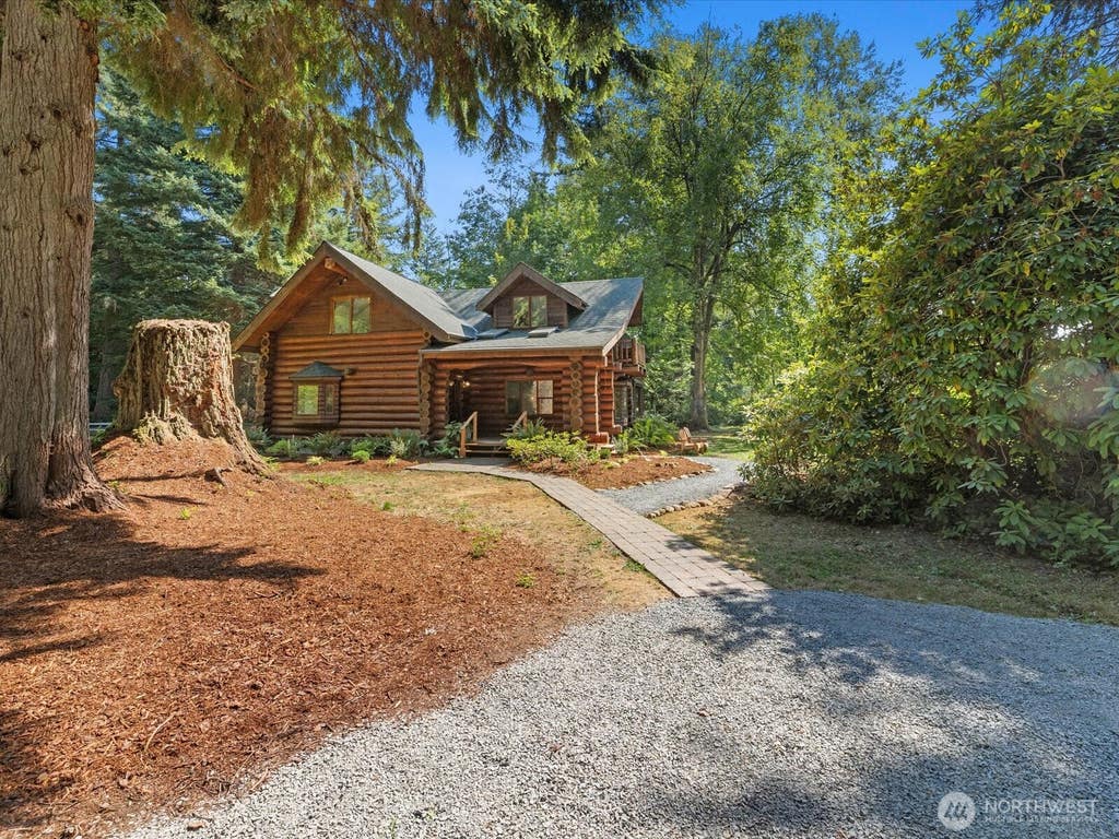 Photo of 6417 113th Avenue NE, Lake Stevens, WA 98258 (MLS # 2571174)