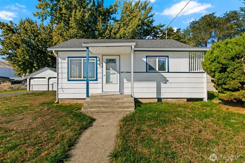 Photo of 4114 S 2nd Street, Union Gap, WA 98903 (MLS # 2592131)
