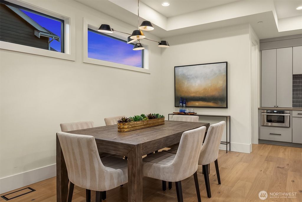 listing image 9362723746646087748