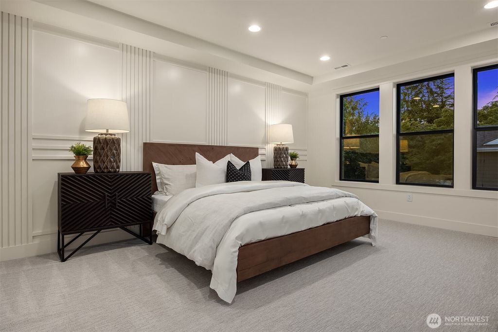 listing image 9368827609974855046