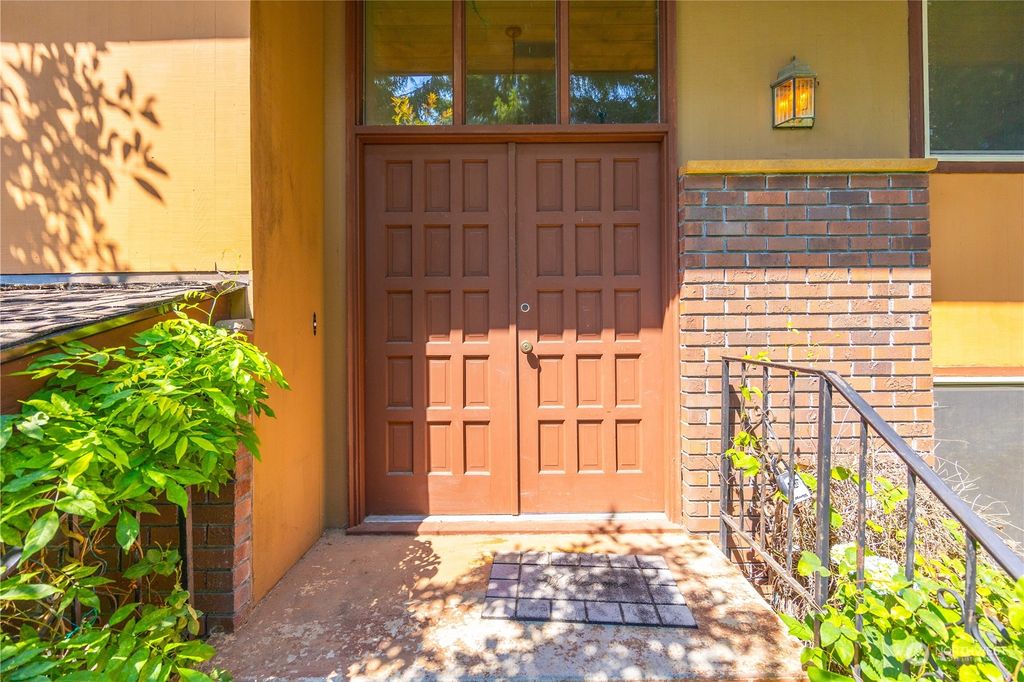 Photo of 13512 106th Drive SE, Snohomish, WA 98296 (MLS # 2134826)