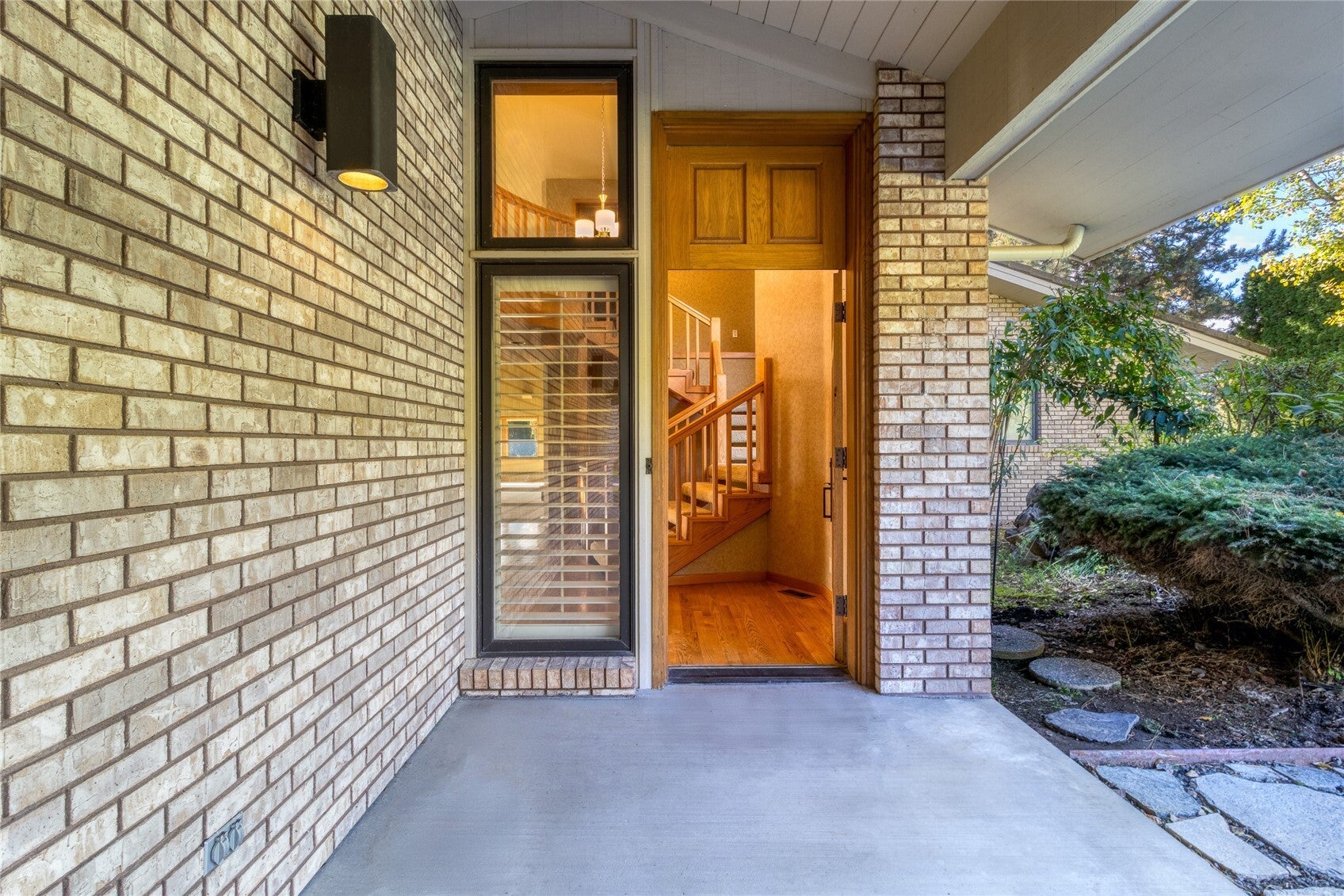 1244 Forrest Lane