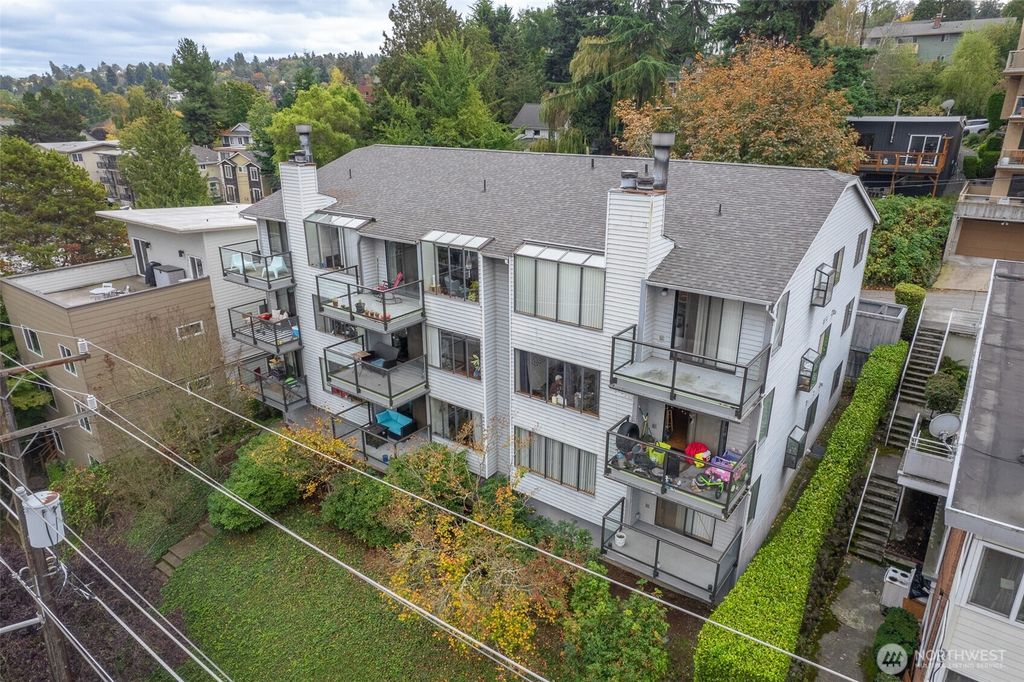 Photo of 645 W Nickerson Street, Seattle, WA 98119 (MLS # 2352232)