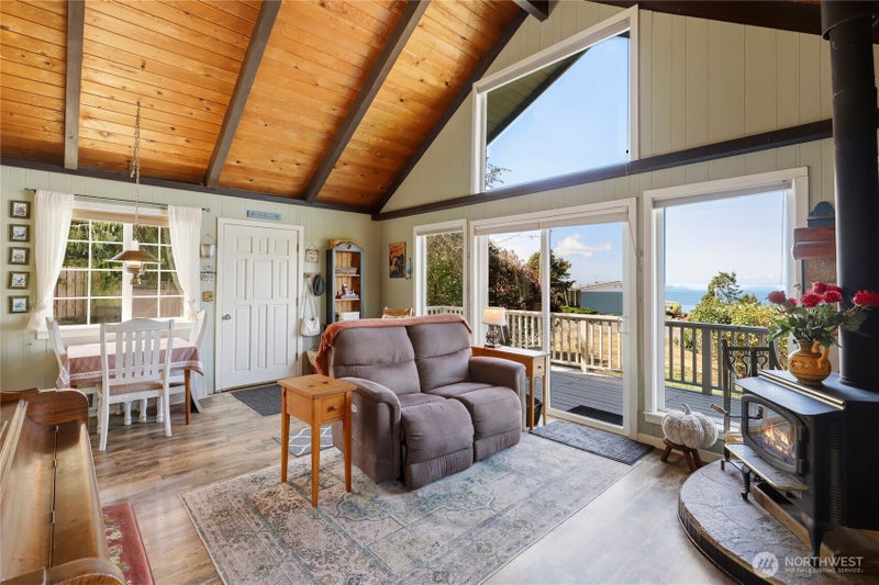 41 Hemlock Drive