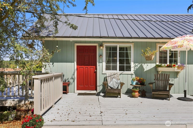 41 Hemlock Drive