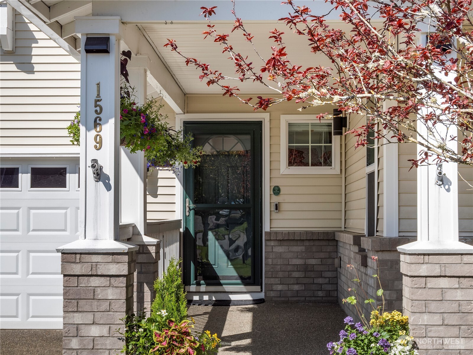 1569 Sinclair Drive