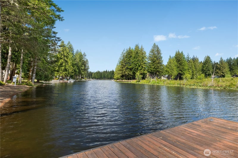 1061 E Ballantrae Drive