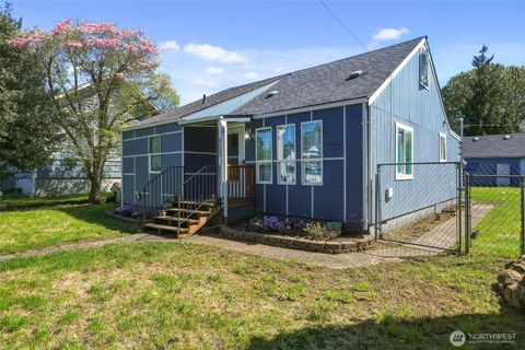 Photo of 8235 E B Street, Tacoma, WA 98404 (MLS # 2515584)