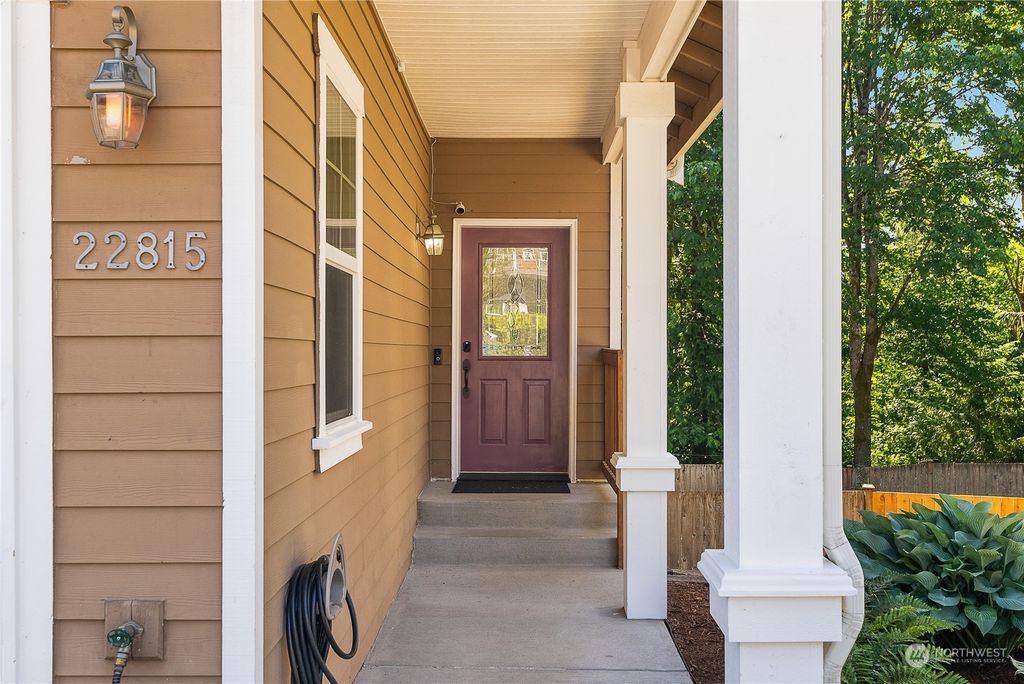 Photo of 22815 48th Place W, Mountlake Terrace, WA 98043 (MLS # 2077739)
