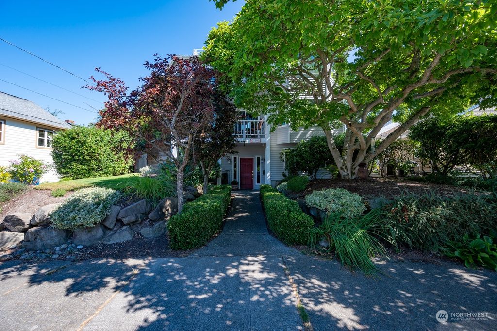 Photo of 5908 36th Avenue NW, Seattle, WA 98107 (MLS # 2011543)