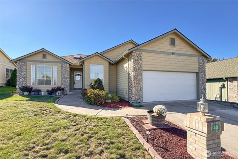 Photo of 40 America Boulevard, Sequim, WA 98382 (MLS # 2444066)