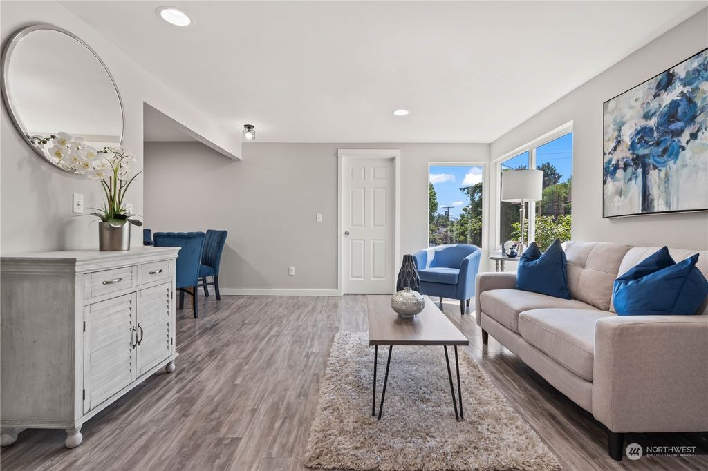 Photo of 16654 34th Avenue S, SeaTac, WA 98188 (MLS # 2140663)