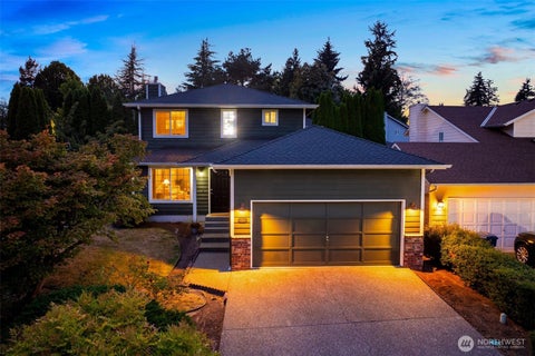 Photo of 3111 154th Street SW, Lynnwood, WA 98087 (MLS # 2563550)