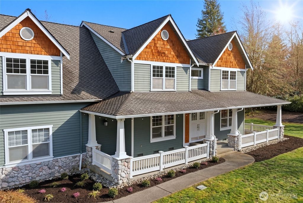 Photo of 13205 218th Avenue NE, Woodinville, WA 98077 (MLS # 2490721)