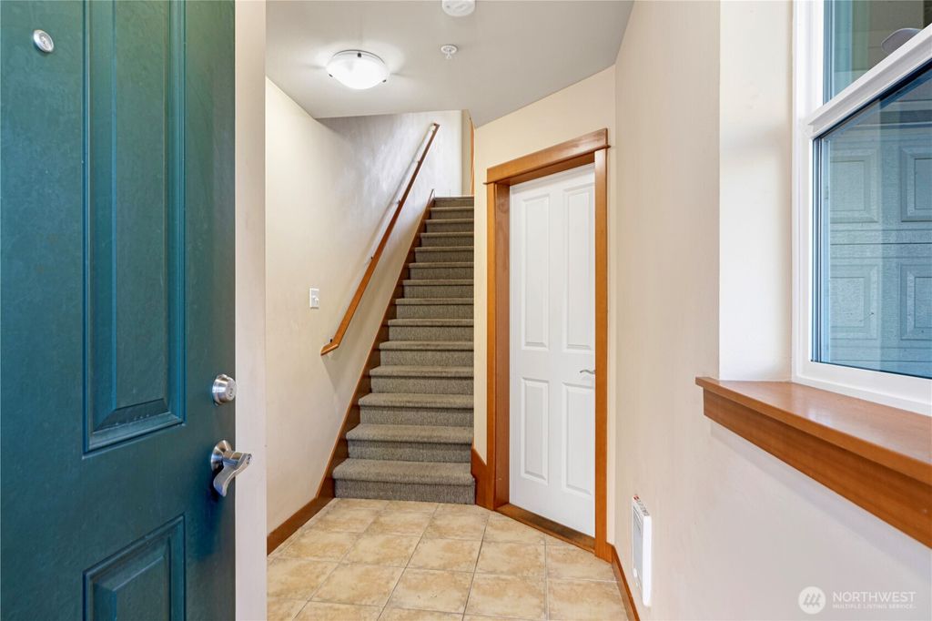 Photo of 1166 N 198th St St, Shoreline, WA 98133 (MLS # 2418828)