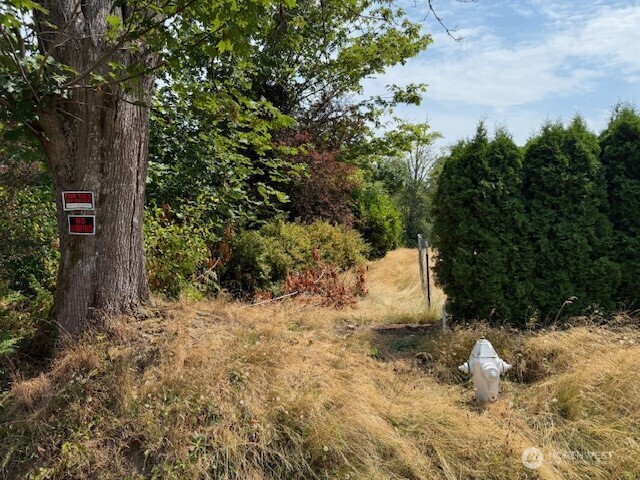199 47th Avenue NE