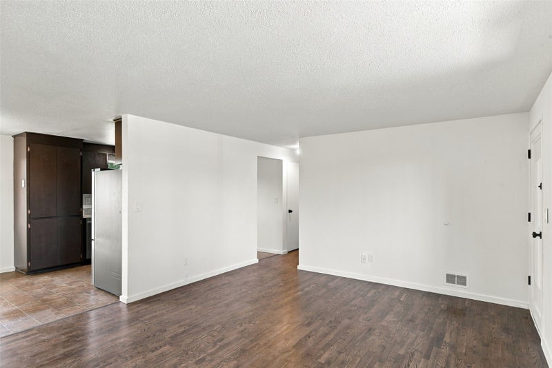 19402 Twinkle Drive E
