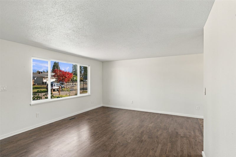 19402 Twinkle Drive E