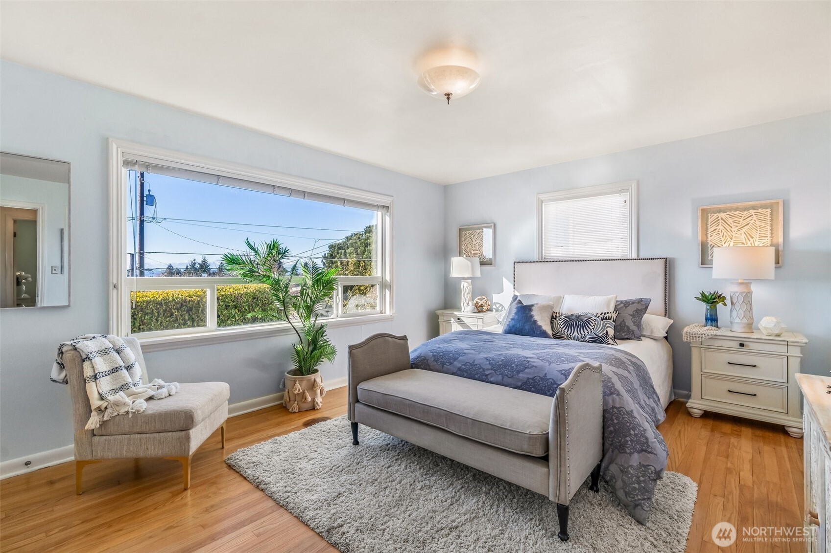 Seattle, Washington 98126, United States, 3 Bedrooms Bedrooms, ,2 BathroomsBathrooms,Residential,Pending,2099