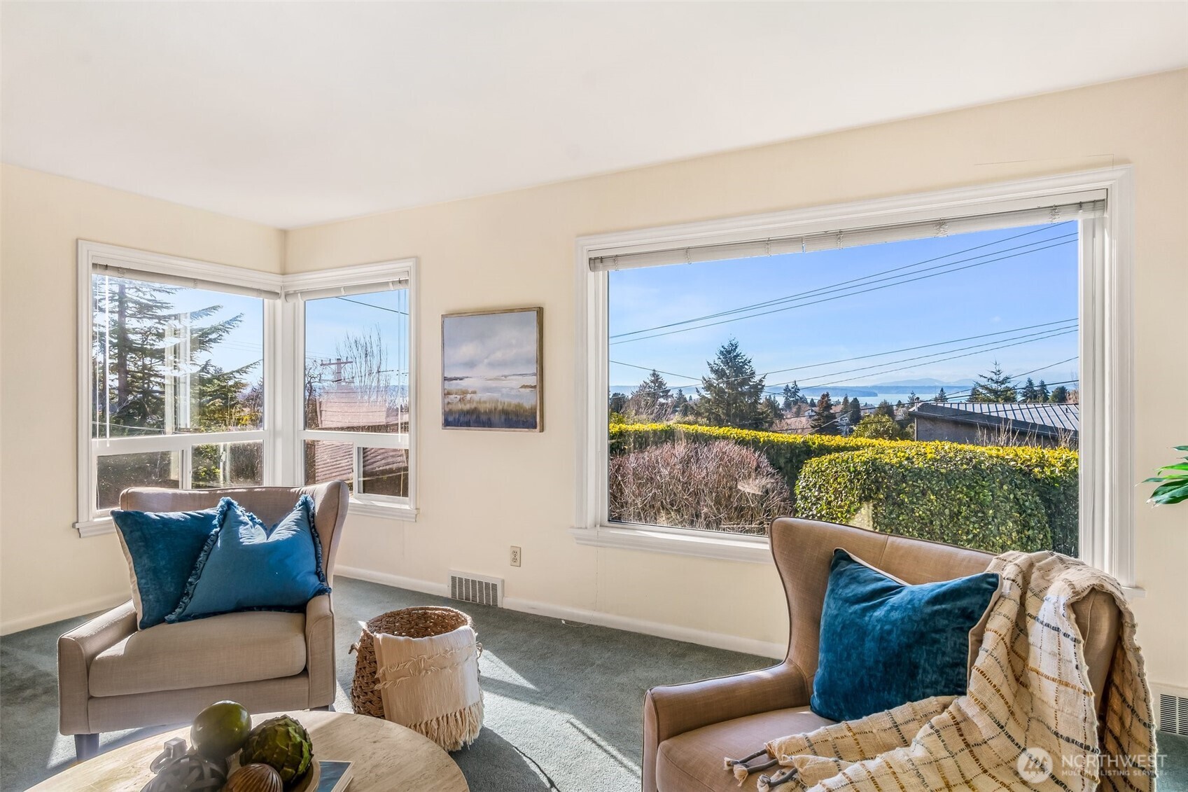 Seattle, Washington 98126, United States, 3 Bedrooms Bedrooms, ,2 BathroomsBathrooms,Residential,Pending,2099