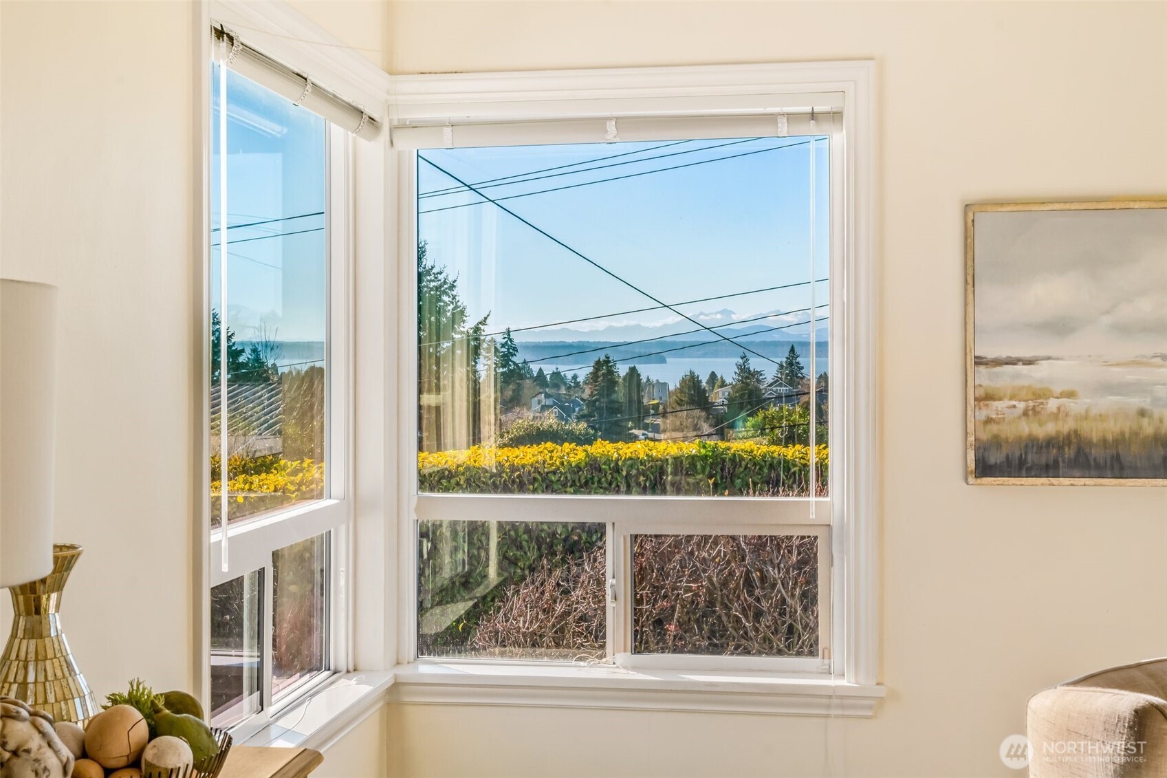 Seattle, Washington 98126, United States, 3 Bedrooms Bedrooms, ,2 BathroomsBathrooms,Residential,Pending,2099