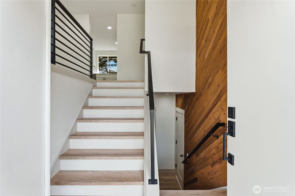 Photo of 2775 SE Converse Circle, Port Orchard, WA 98366 (MLS # 2494874)