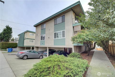 Photo of 707 N 85th Street #303, Seattle, WA 98103 (MLS # 2568809)