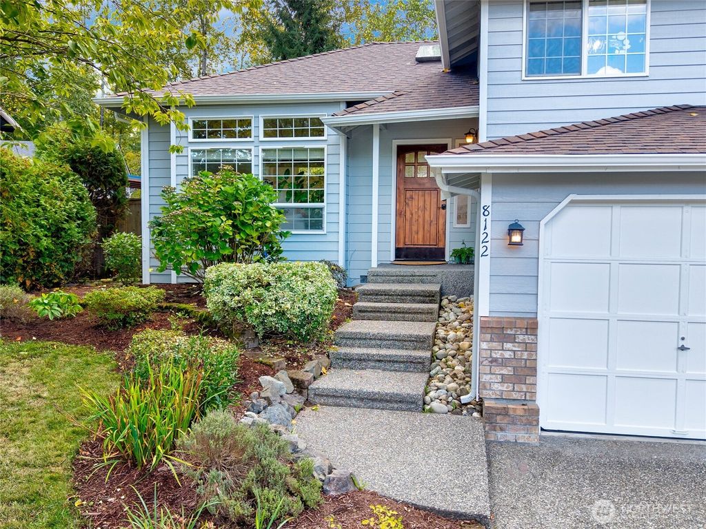 Photo of 8122 27th Place NE, Lake Stevens, WA 98258 (MLS # 2447446)