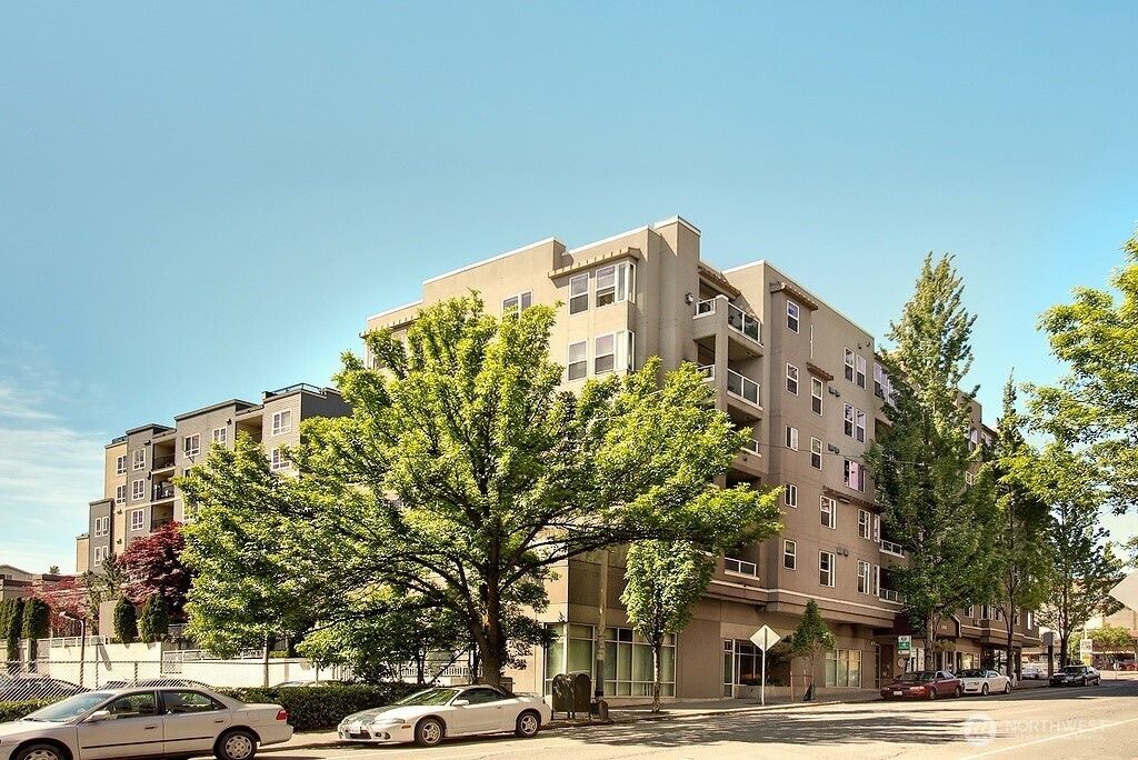 Photo of 4343 Roosevelt Way NE #401, Seattle, WA 98105 (MLS # 2381832)