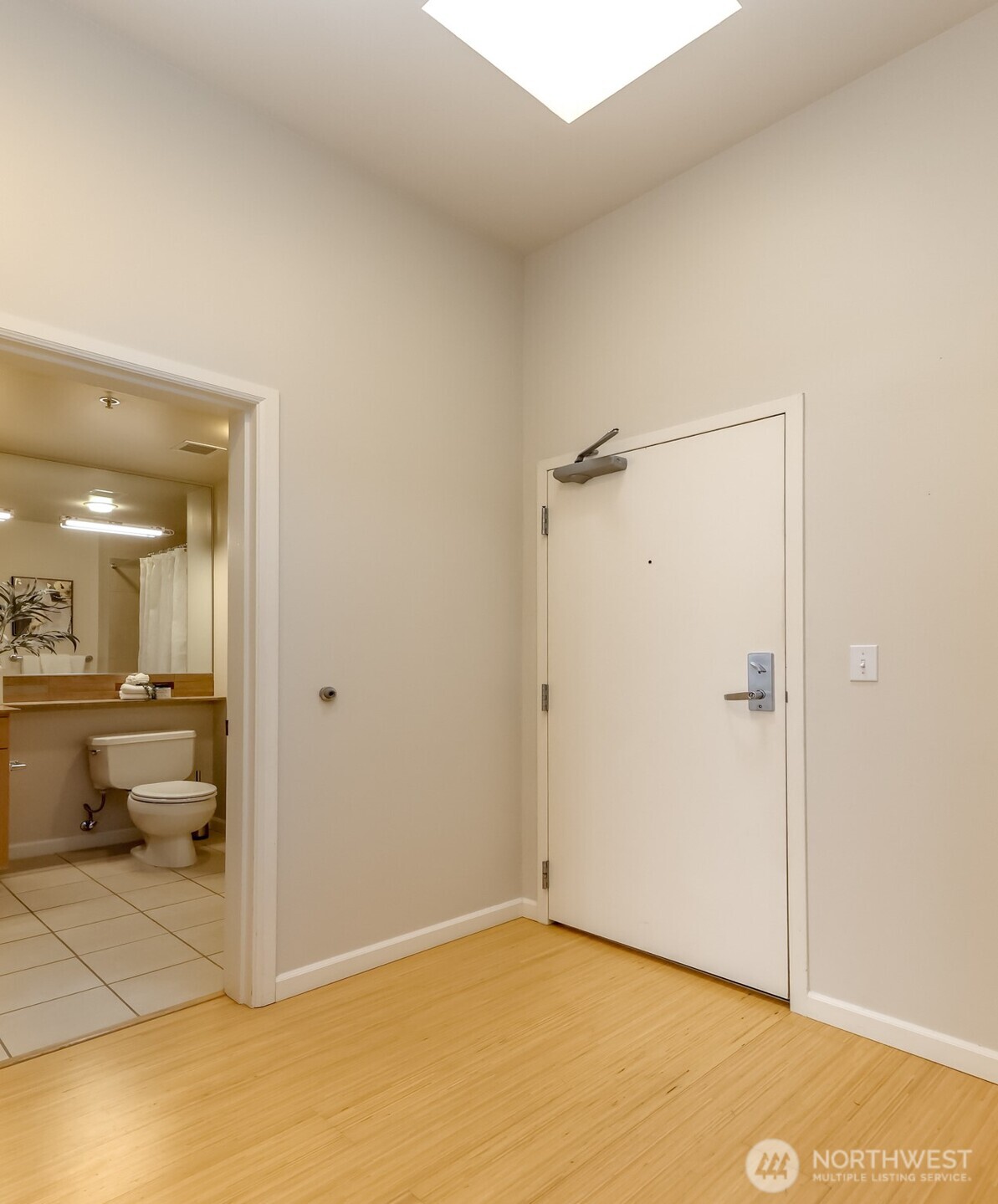 17 W Mercer Street 301