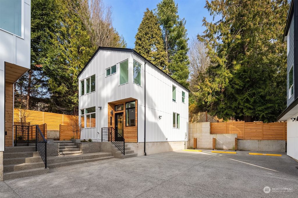 Photo of 2348 NE 90th Street, Seattle, WA 98115 (MLS # 2044885)