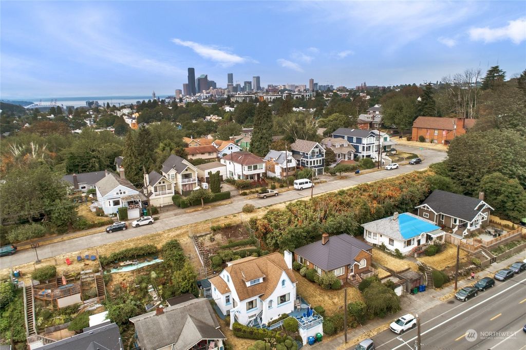 listing image 9362445884379