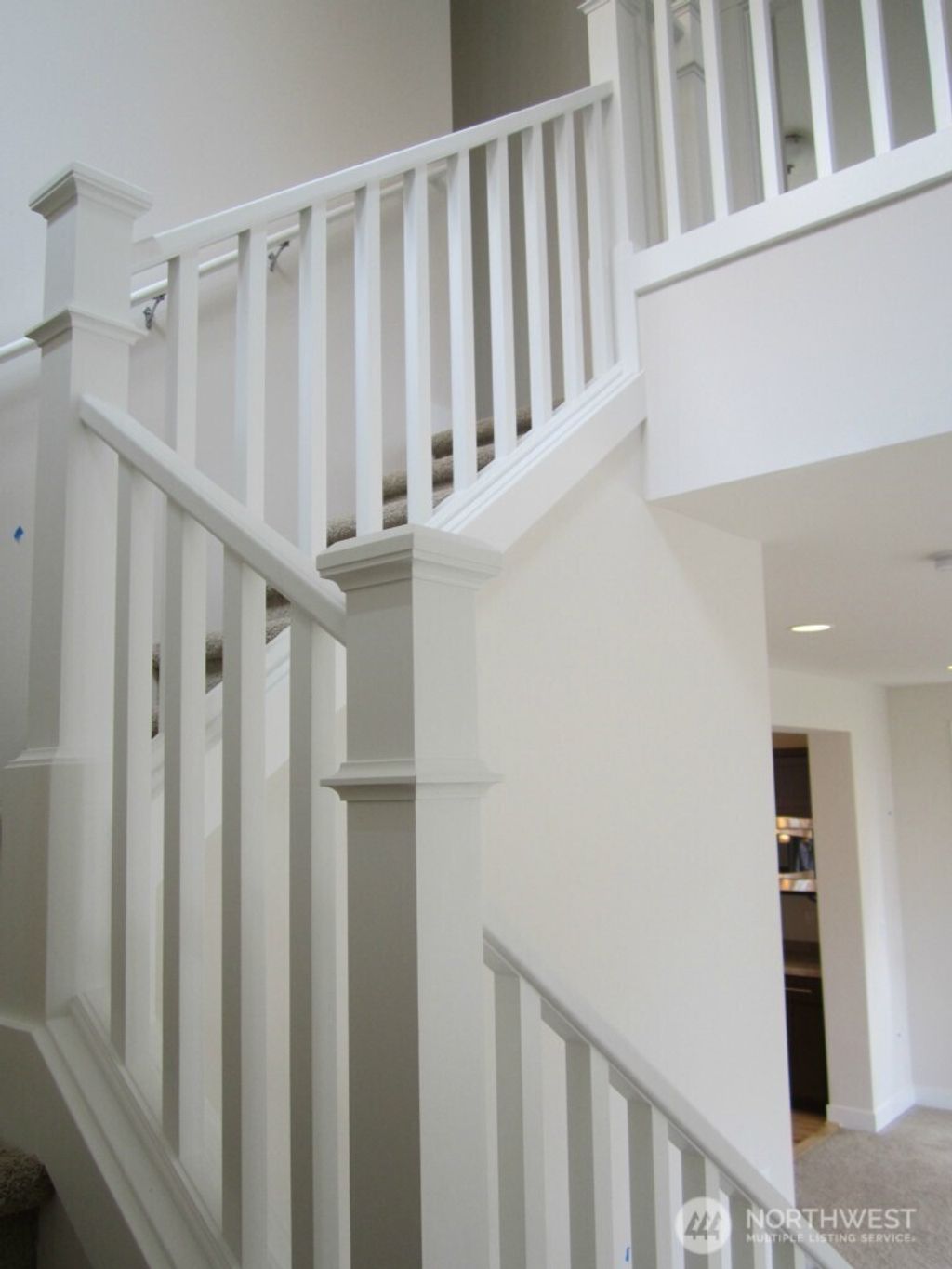 Photo of 1644 NE 14th Place, Issaquah, WA 98029 (MLS # 2488986)