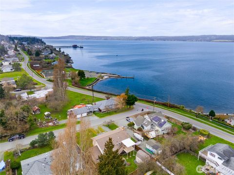 Photo of 809 NE Perkins Street, Coupeville, WA 98239 (MLS # 2480924)