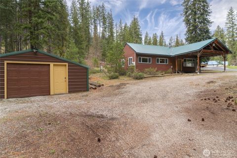 Photo of 2205 Pine Tree Road, Leavenworth, WA 98826 (MLS # 2508788)