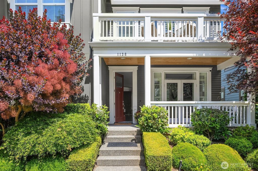 Photo of 1136 Pine Crest Circle NE, Issaquah, WA 98029 (MLS # 2444212)