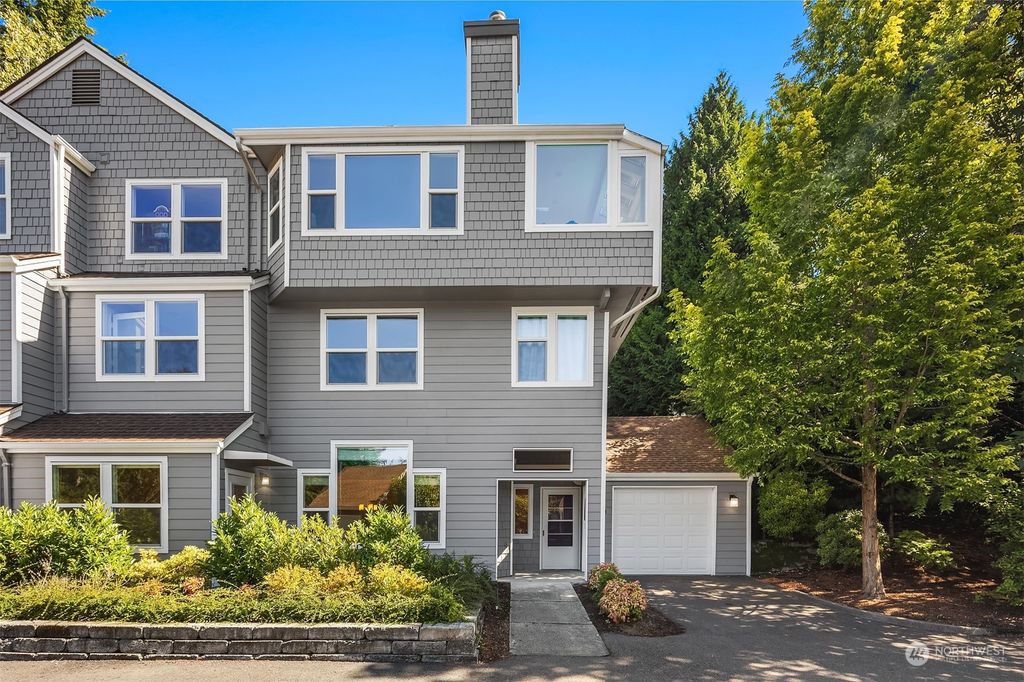 Photo of 4128 221st Place SE #1075, Issaquah, WA 98029 (MLS # 2284454)