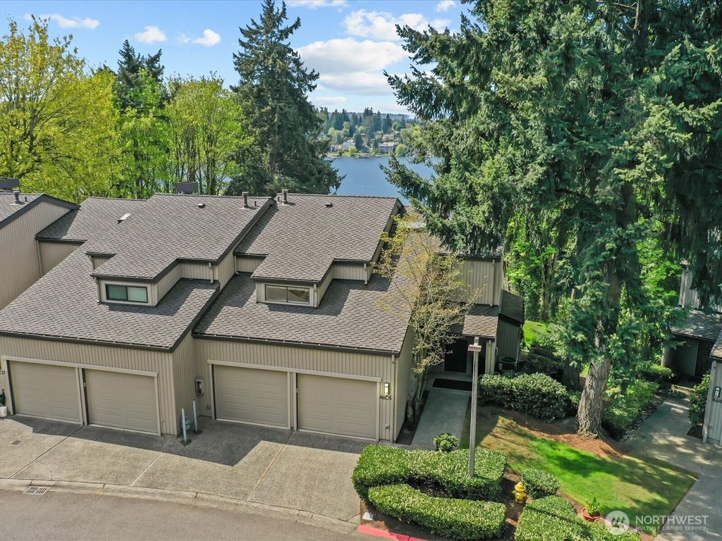 Photo of 4609 102nd Lane NE, Kirkland, WA 98033 (MLS # 2495260)