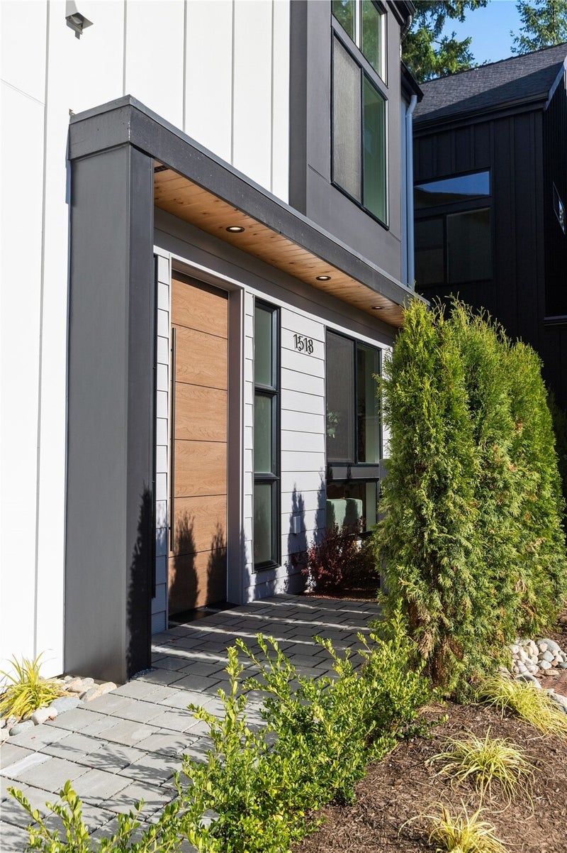 1518 NE 113th Street