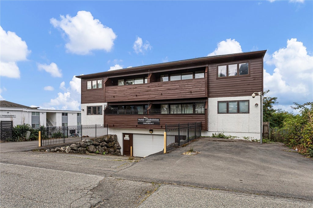 Photo of 21625 29th Avenue S #A - H, Des Moines, WA 98198 (MLS # 2599100)