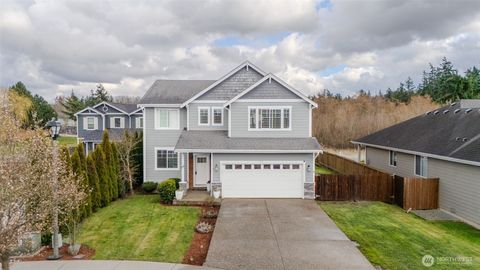 Photo of 1737 Hillcrest Loop, Mount Vernon, WA 98274 (MLS # 2494695)