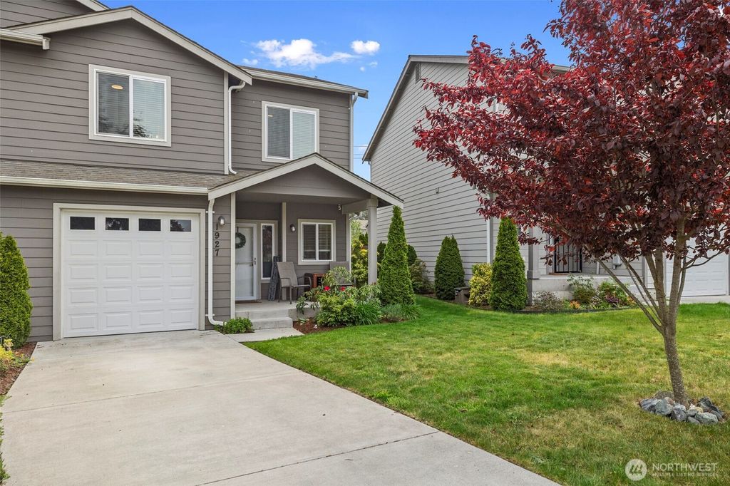 Photo of 1927 SW Cooper Way, Oak Harbor, WA 98277 (MLS # 2522830)
