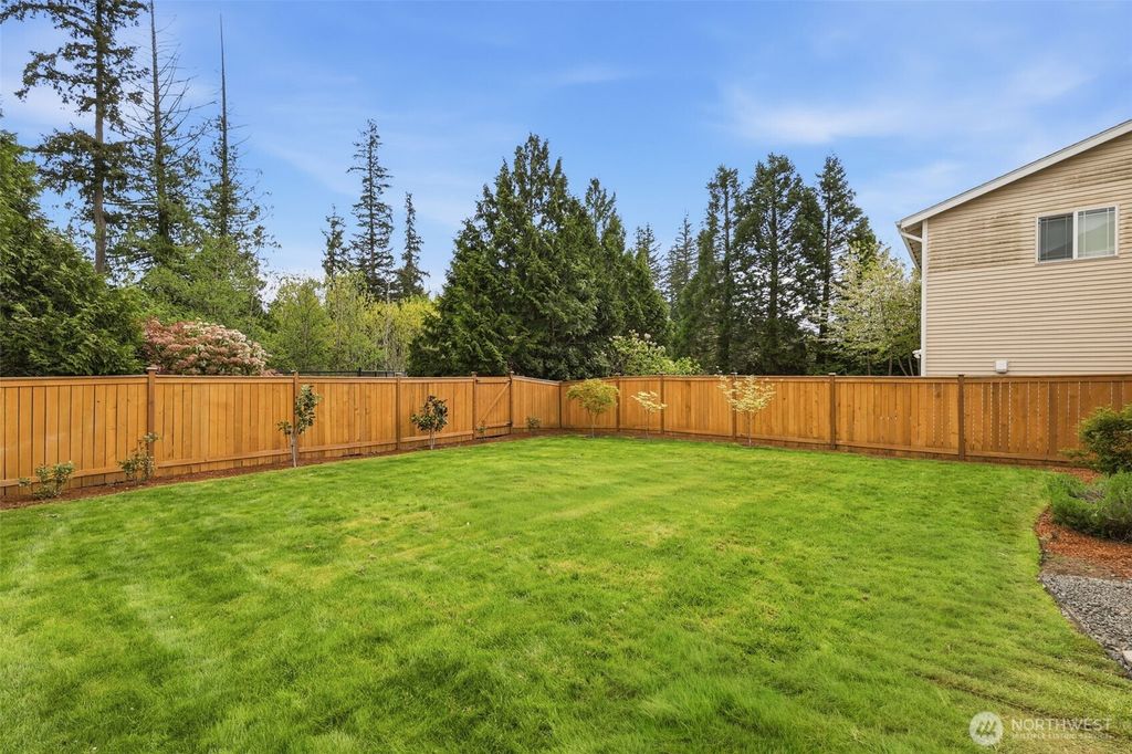 Photo of 2108 250th Place SE, Sammamish, WA 98075 (MLS # 2544243)